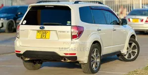 Subaru Forester 2.0D X 2012 White