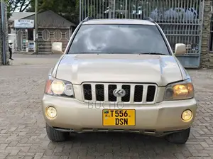 Toyota Kluger 2003 Gold