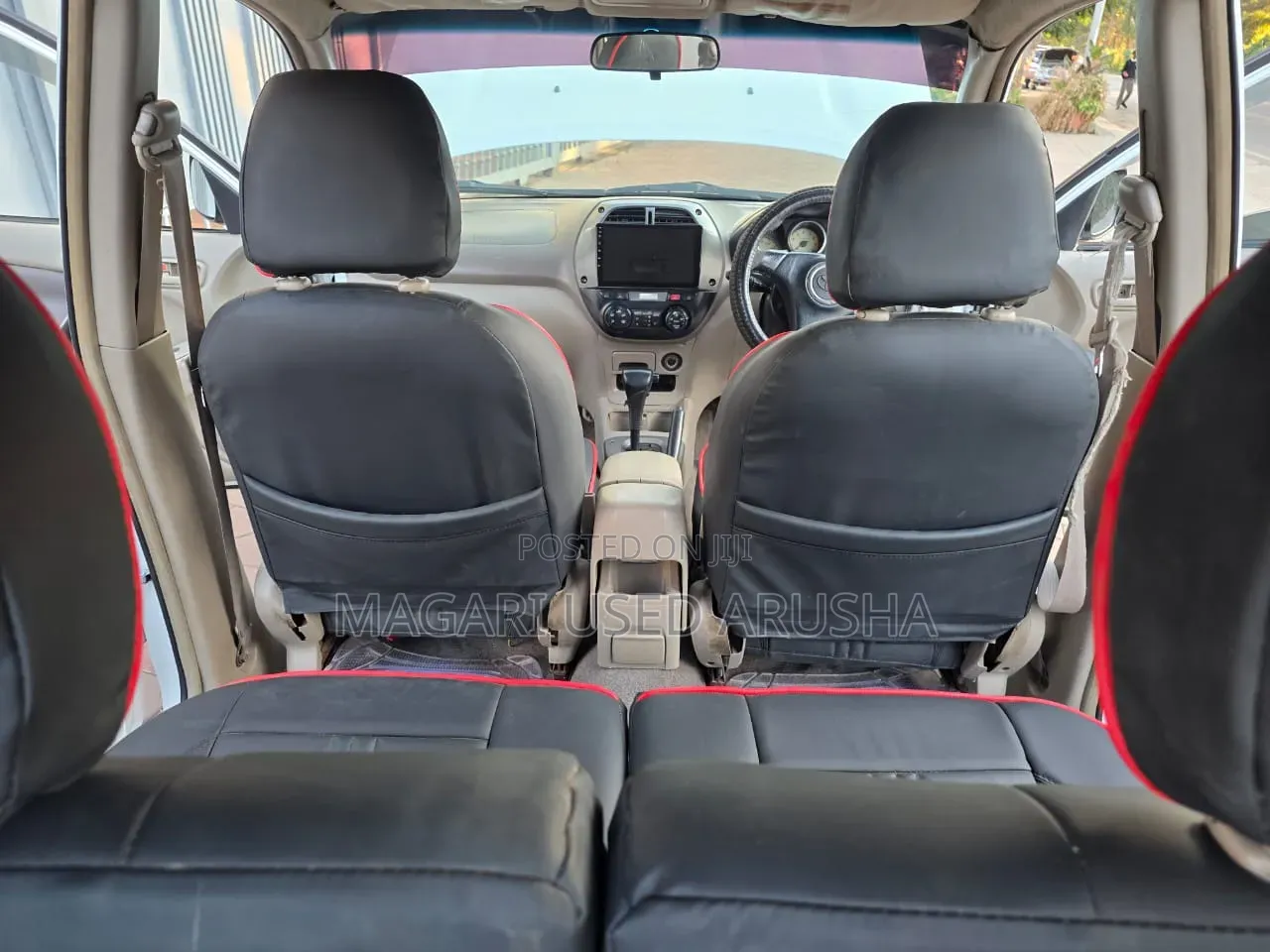 Toyota RAV4 Automatic 2003 White