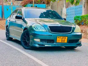 Toyota Brevis 2005