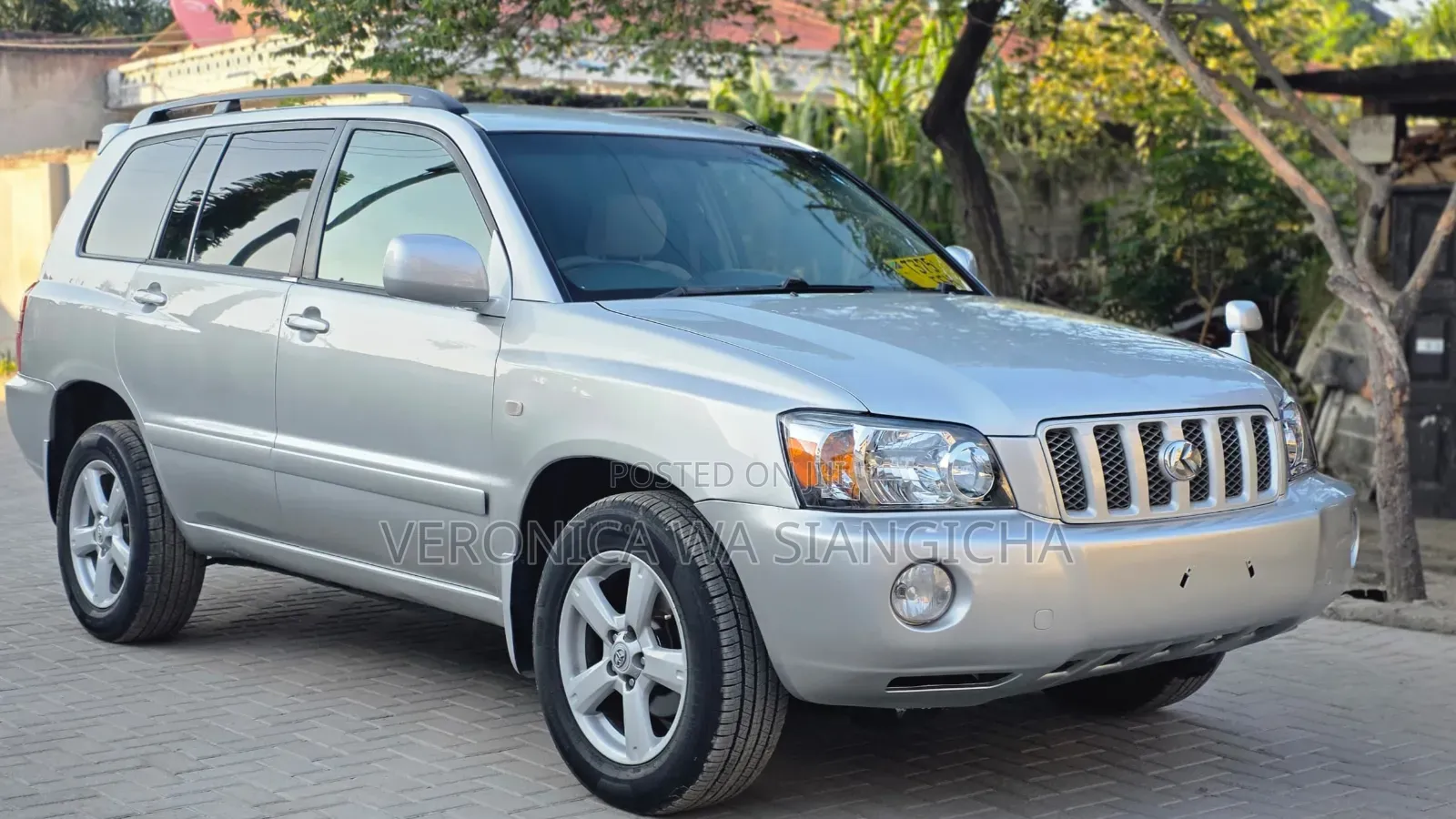 Toyota Kluger 2001 Silver