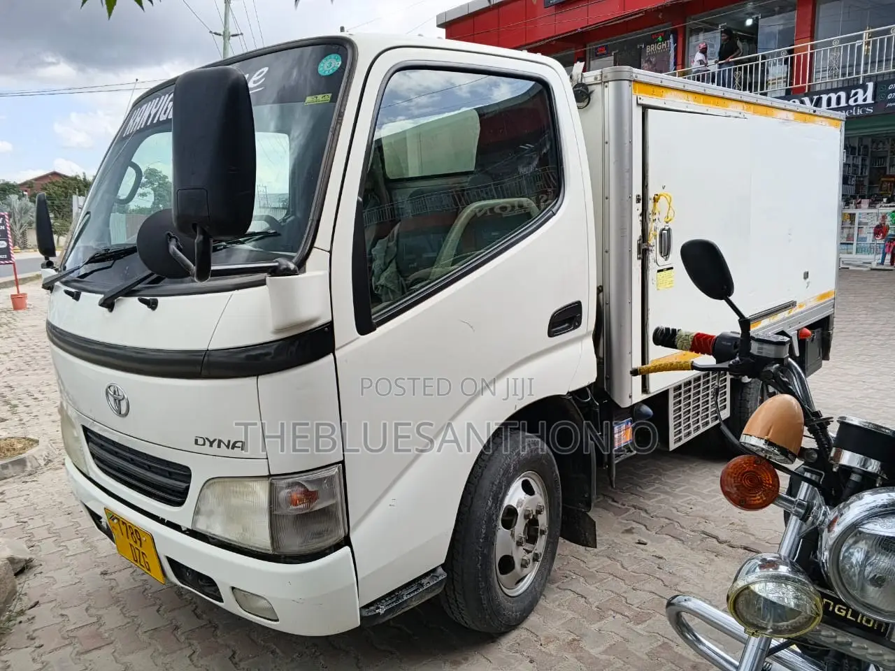 Toyota Dyna 2007 White