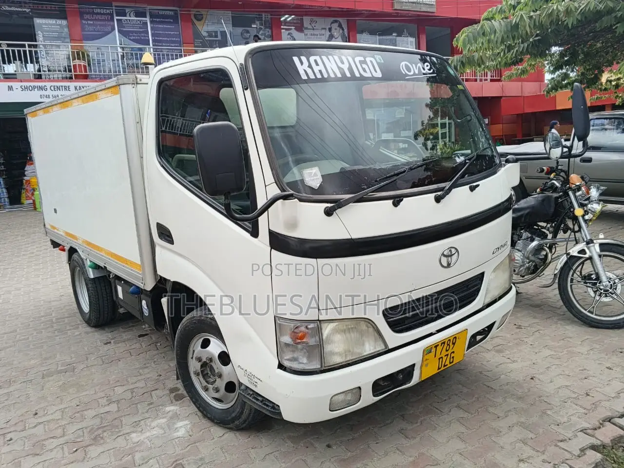 Toyota Dyna 2007 White