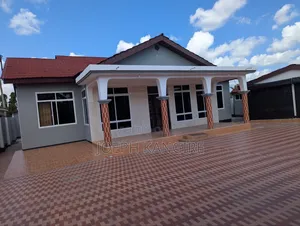 5bdrm House in Mazizini Street, Ukonga for sale