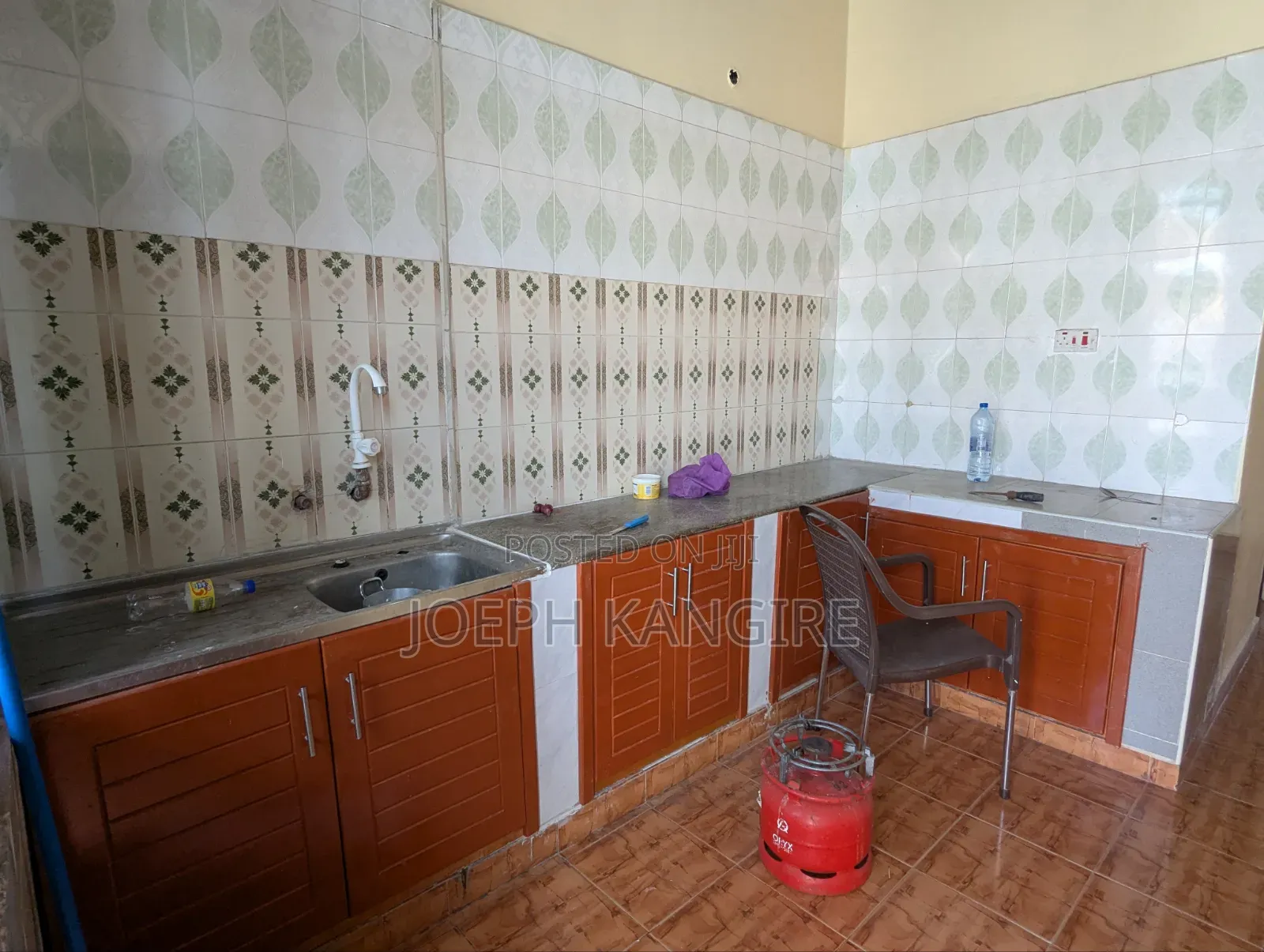 5bdrm House in Mazizini Street, Ukonga for sale