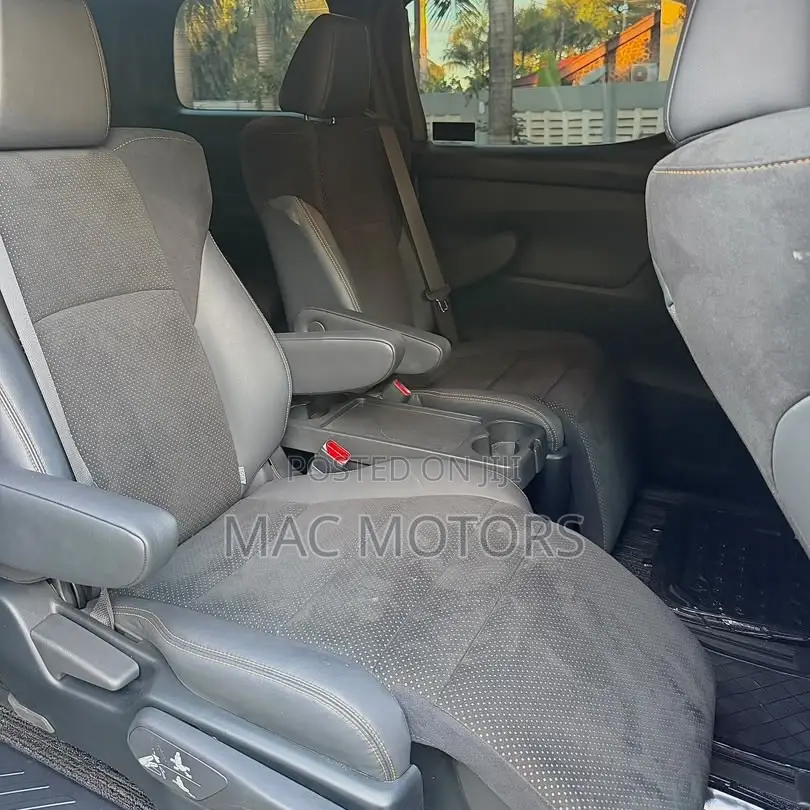Toyota Alphard 2020 Black