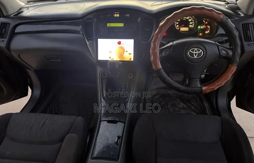 Toyota Kluger 2005 Black
