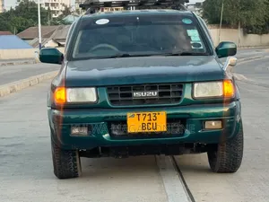 Isuzu Amigo 1999 Blue