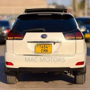 Toyota Harrier 2009 White