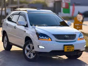 Toyota Harrier 2009 White