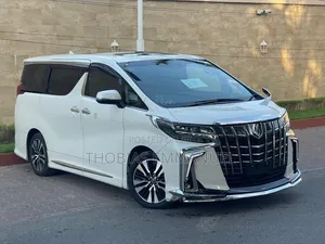 Toyota Alphard 2019 White