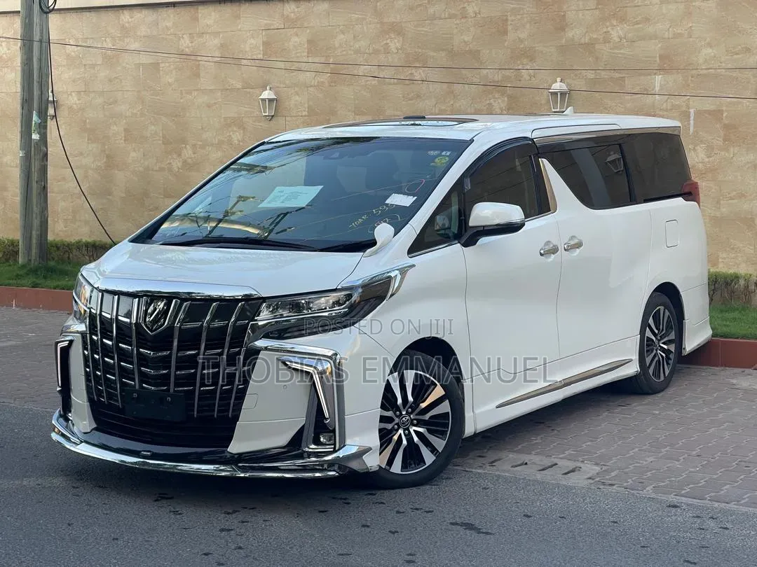 Toyota Alphard 2019 White