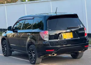 Subaru Forester 2012 Black