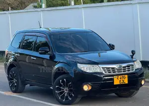 Subaru Forester 2012 Black