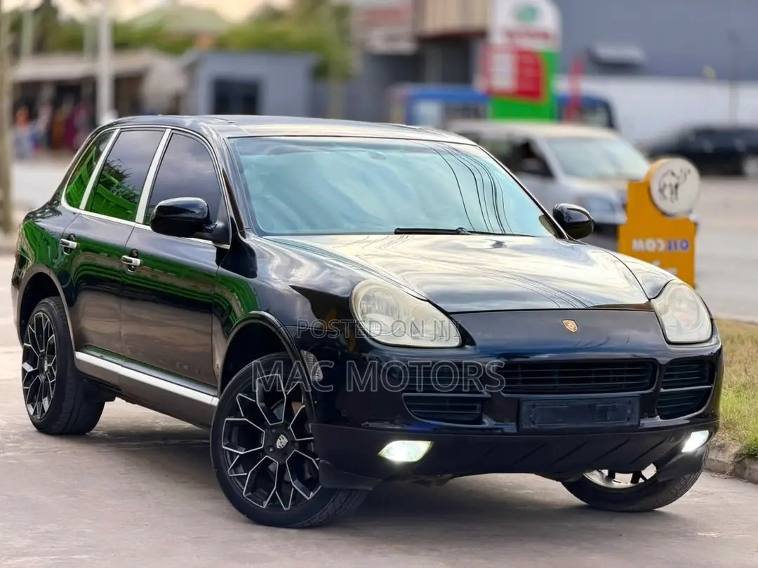 Porsche Cayenne 2007 Black
