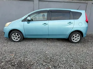 Toyota Passo Sette 2008 Blue