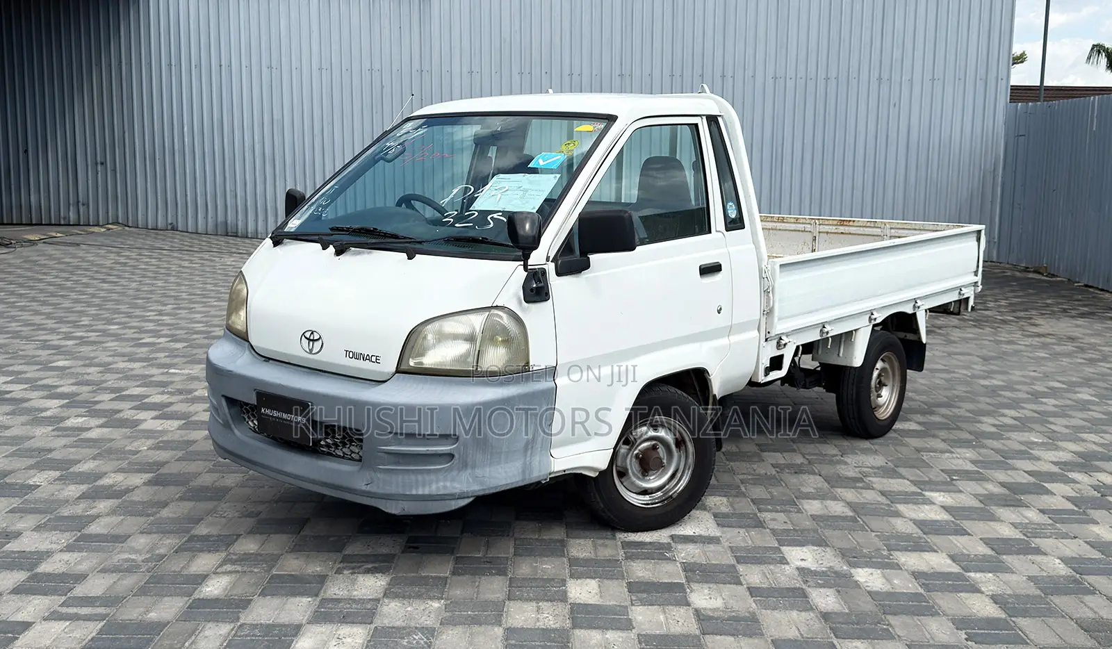 Toyota TownAce 2005 White