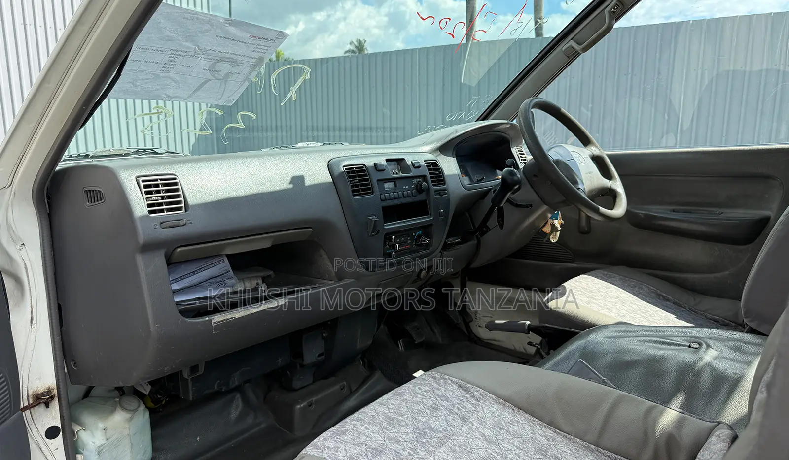 Toyota TownAce 2005 White