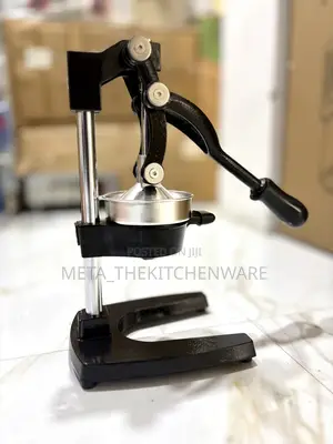 Heavy-Duty Manual Citrus Juicer/ Orange Juicer