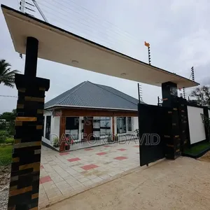 4bdrm House in Kahwa Real Estste, Goba for sale