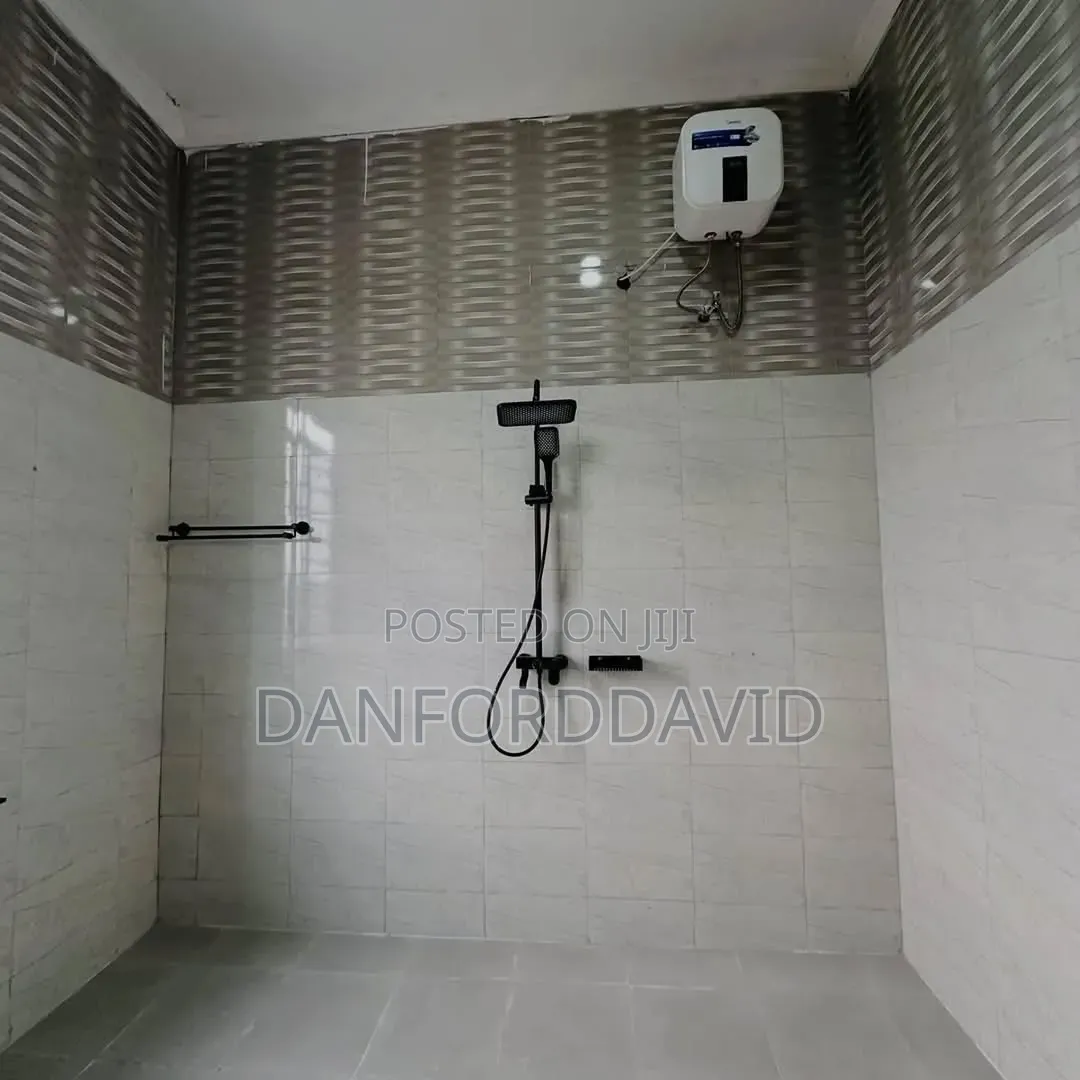 4bdrm House in Kahwa Real Estste, Goba for sale