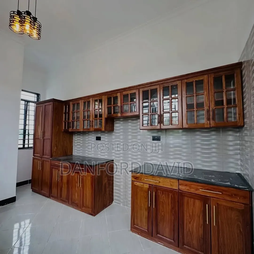 4bdrm House in Kahwa Real Estste, Goba for sale