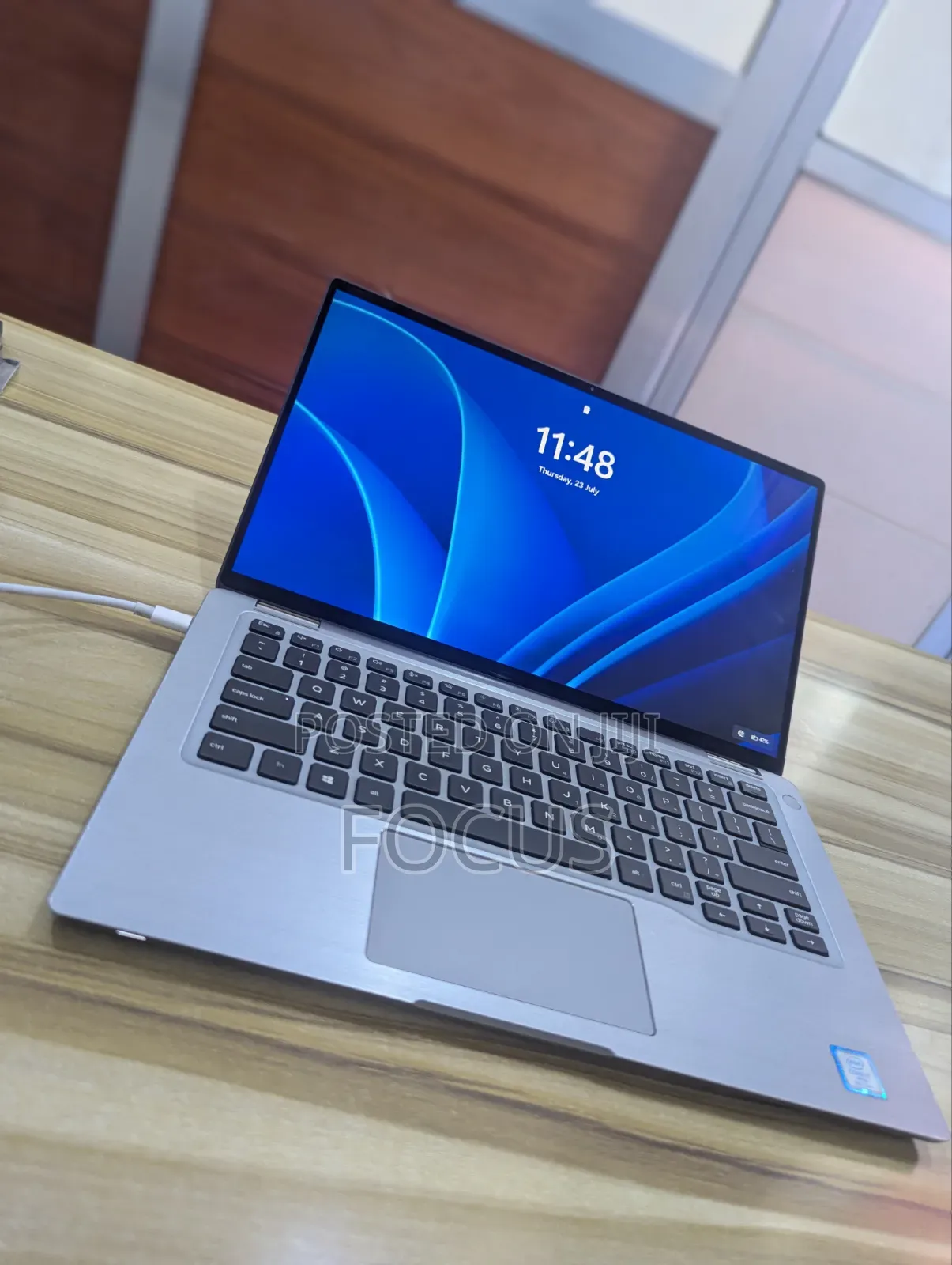 Laptop Dell Latitude 7400 2-in-1 16GB Intel Core i7 SSD 512GB