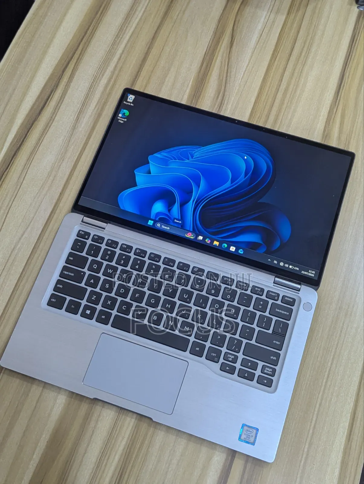 Laptop Dell Latitude 7400 2-in-1 16GB Intel Core i7 SSD 512GB