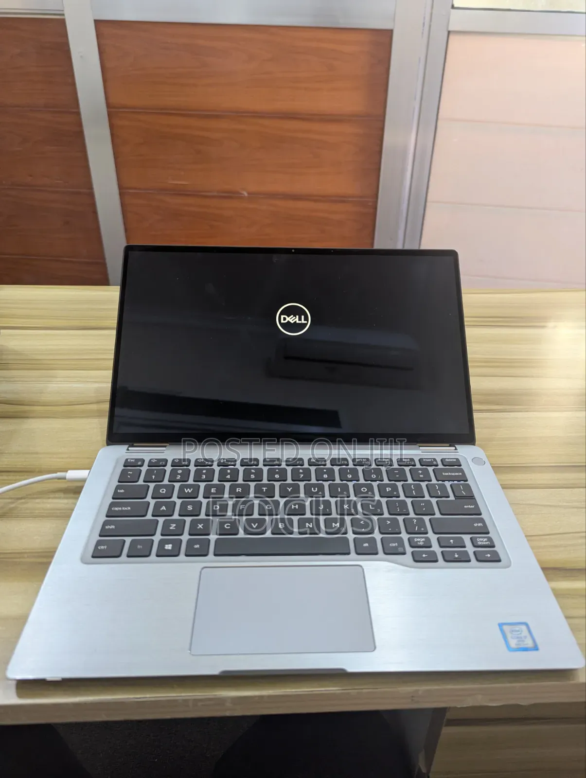 Laptop Dell Latitude 7400 2-in-1 16GB Intel Core i7 SSD 512GB