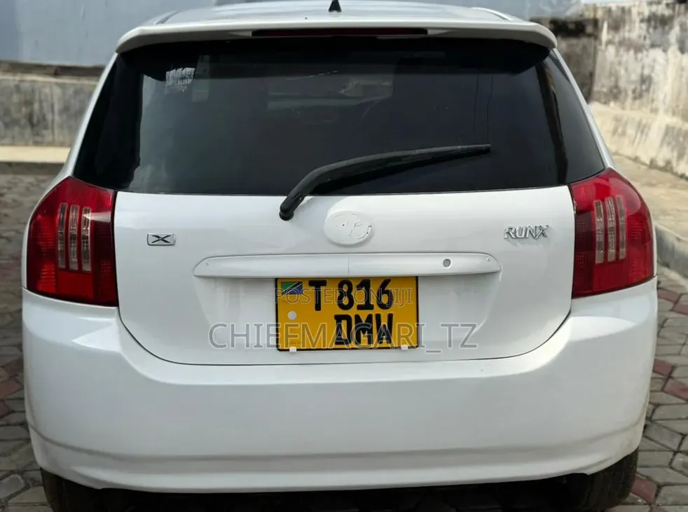Toyota Corolla RunX 2005 Pearl
