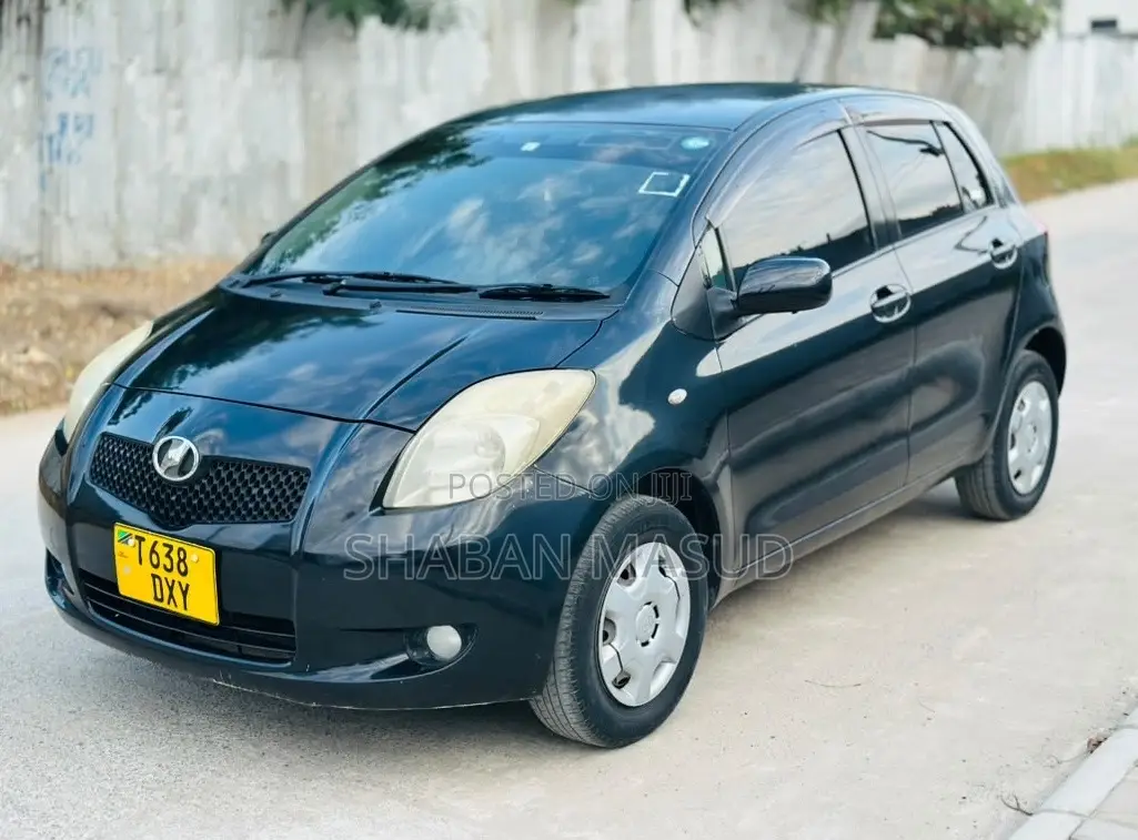 Toyota Vitz 1.0 FWD 5dr 2006 Black