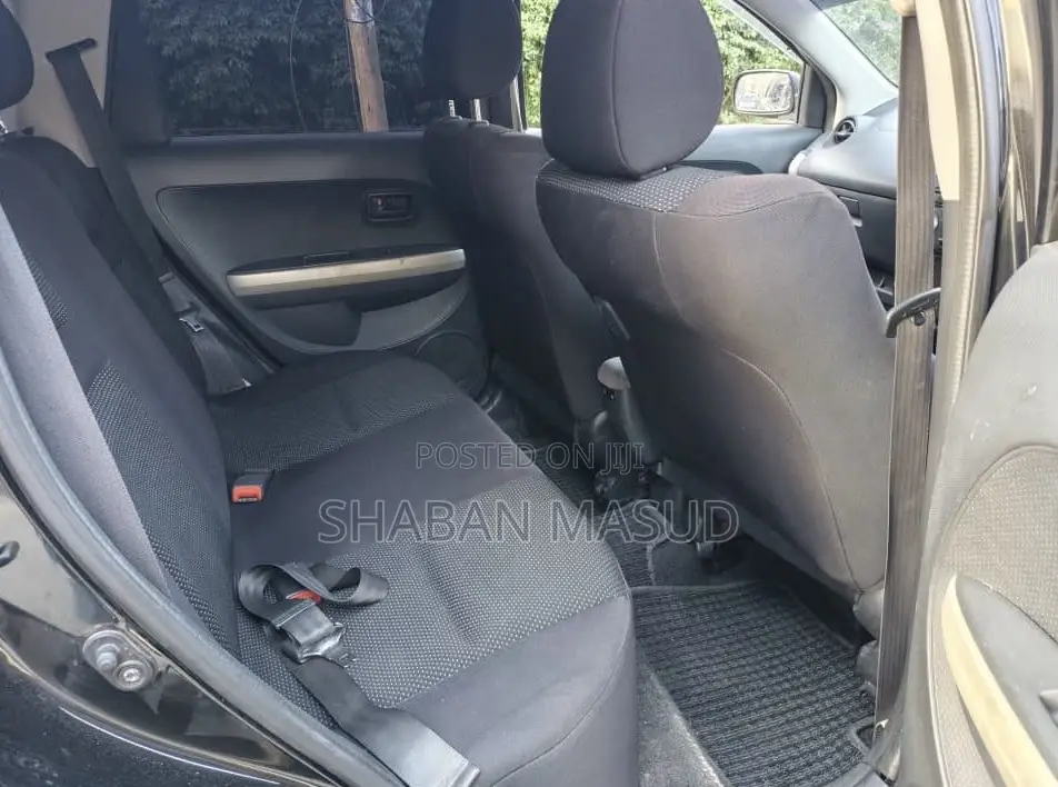 Toyota IST 2003 Black