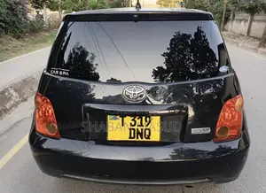 Toyota IST 2003 Black