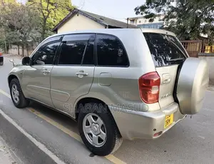 Toyota RAV4 1.8 2005 Beige