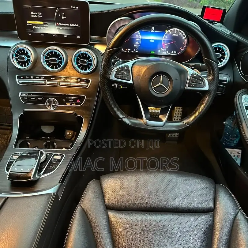 Mercedes-Benz C200 2015 Silver