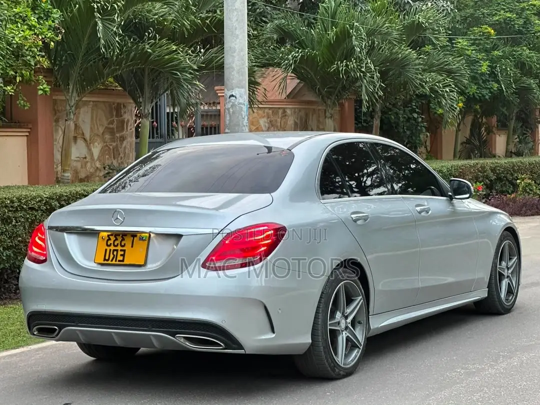 Mercedes-Benz C200 2015 Silver