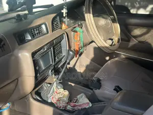 Toyota Land Cruiser 1998 Red
