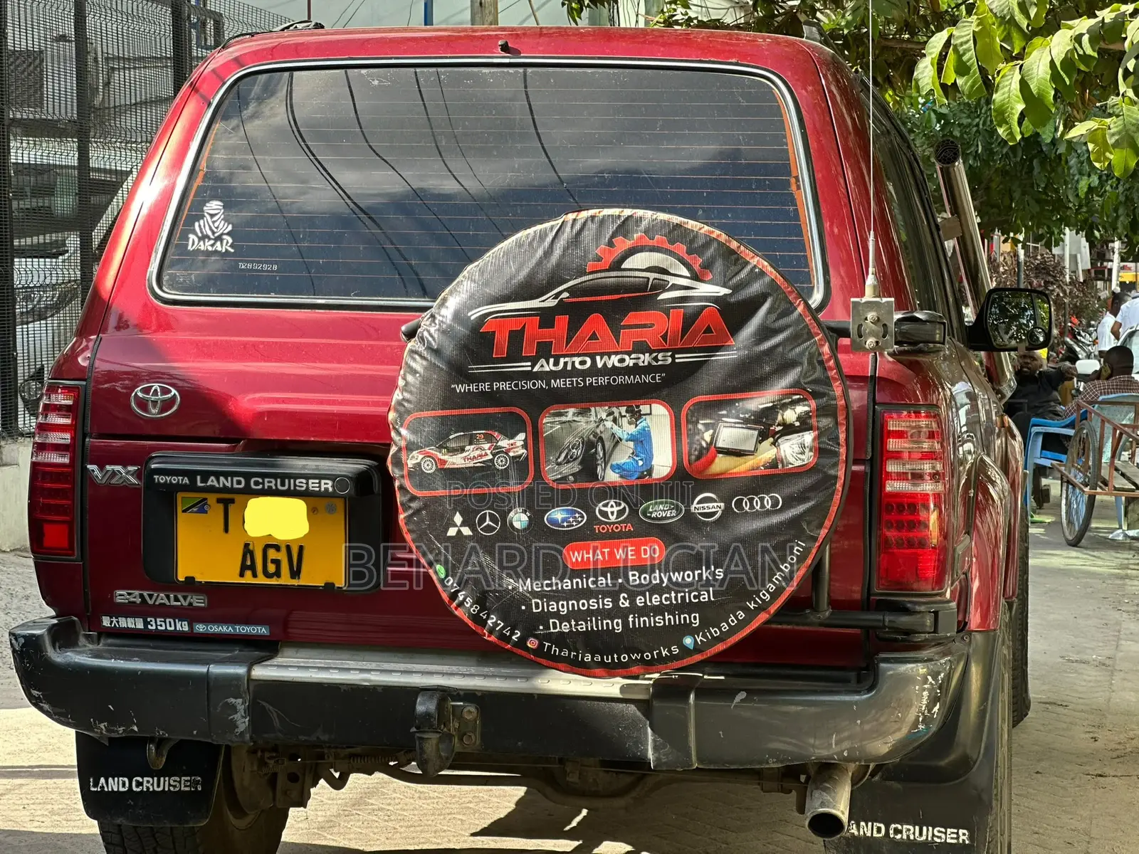Toyota Land Cruiser 1998 Red