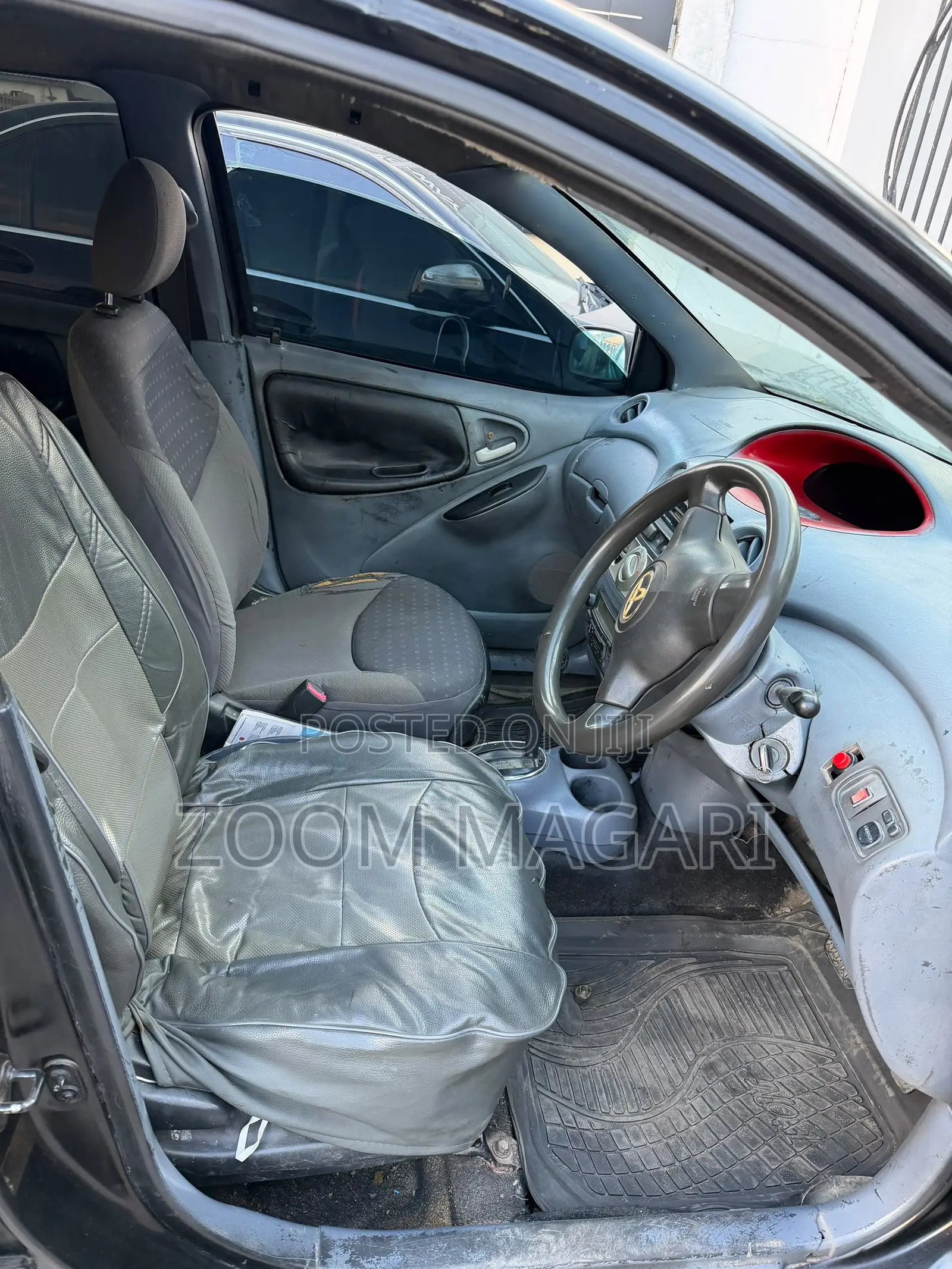 Toyota Vitz 2003 Black