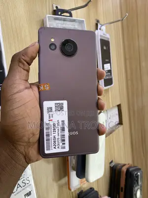 Sharp Aquos Sense 32 GB