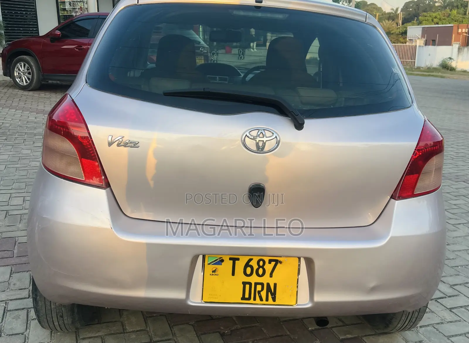 Toyota Vitz 1.5 FWD 5dr 2006 Pink