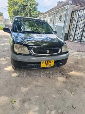 Toyota Raum 2002 Black