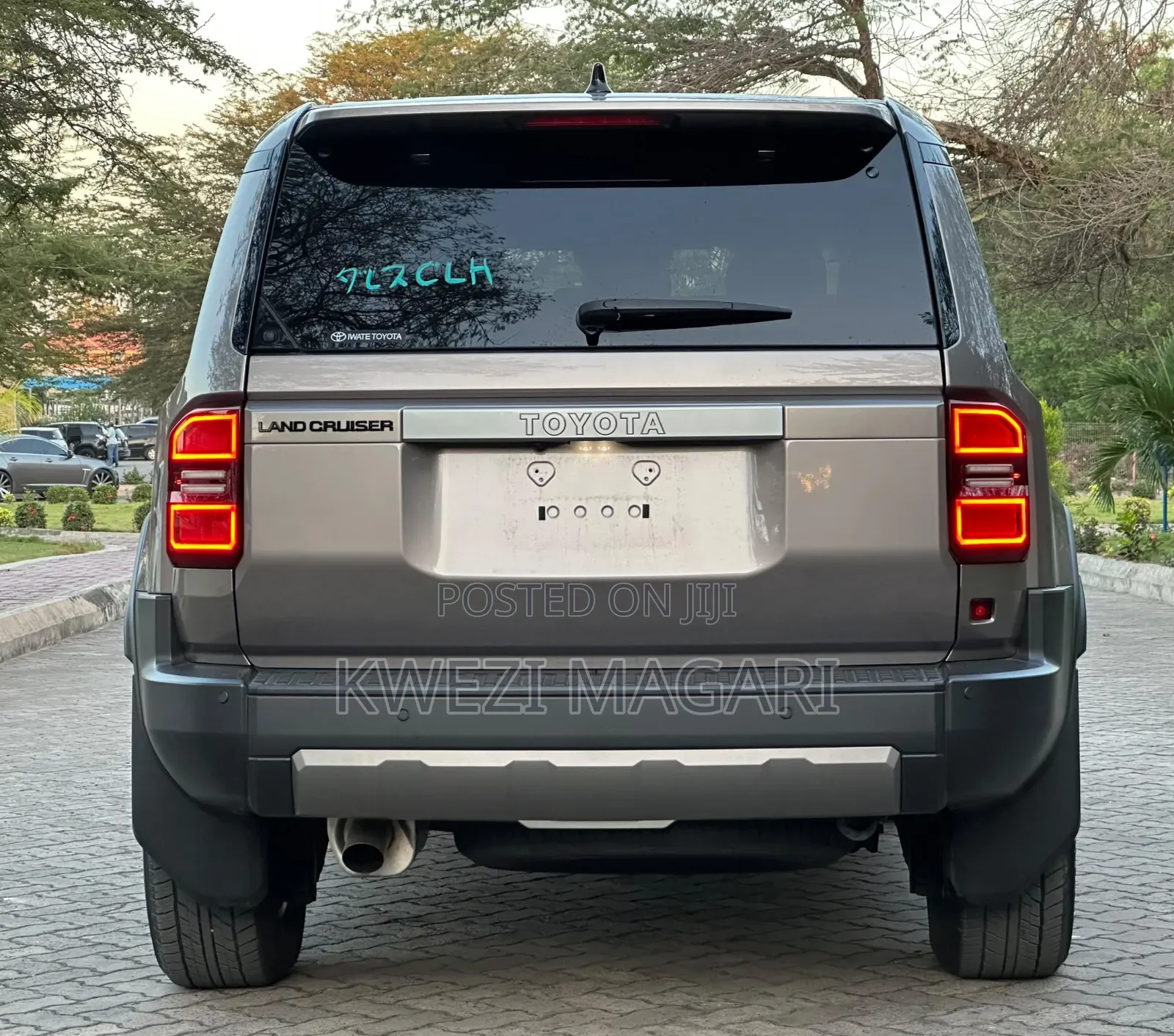 Toyota Land Cruiser Prado 2022 Brown