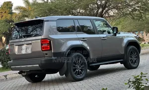 Toyota Land Cruiser Prado 2022 Brown