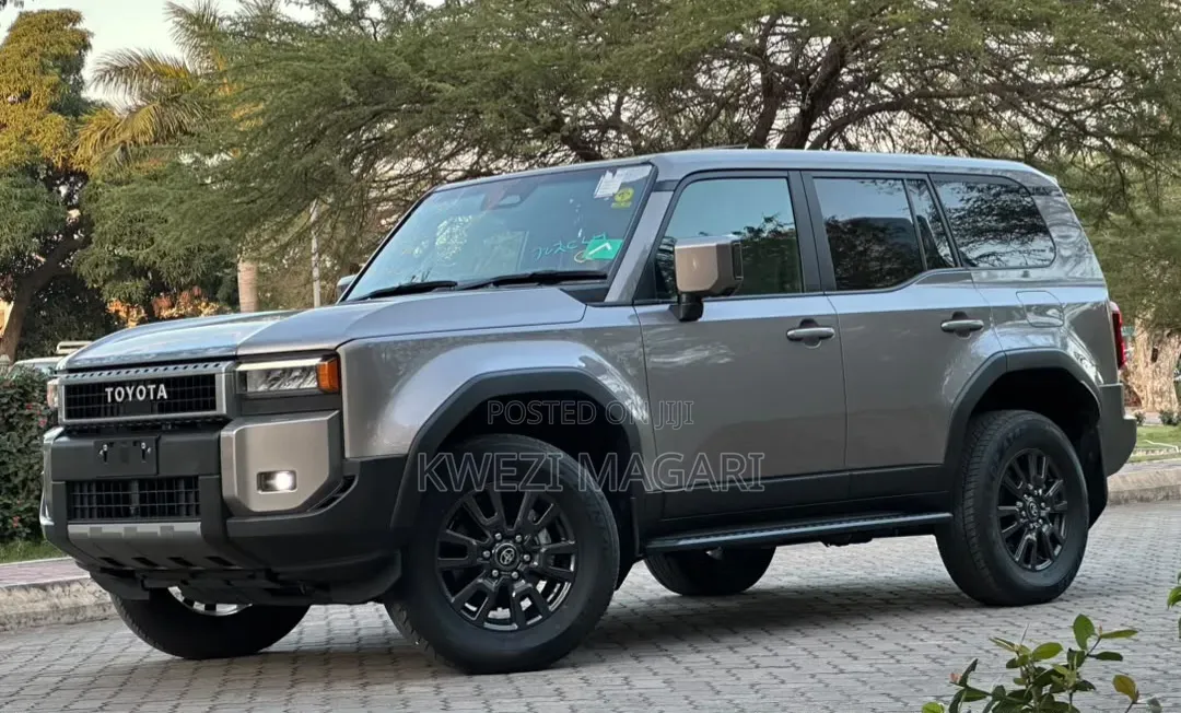 Toyota Land Cruiser Prado 2022 Brown