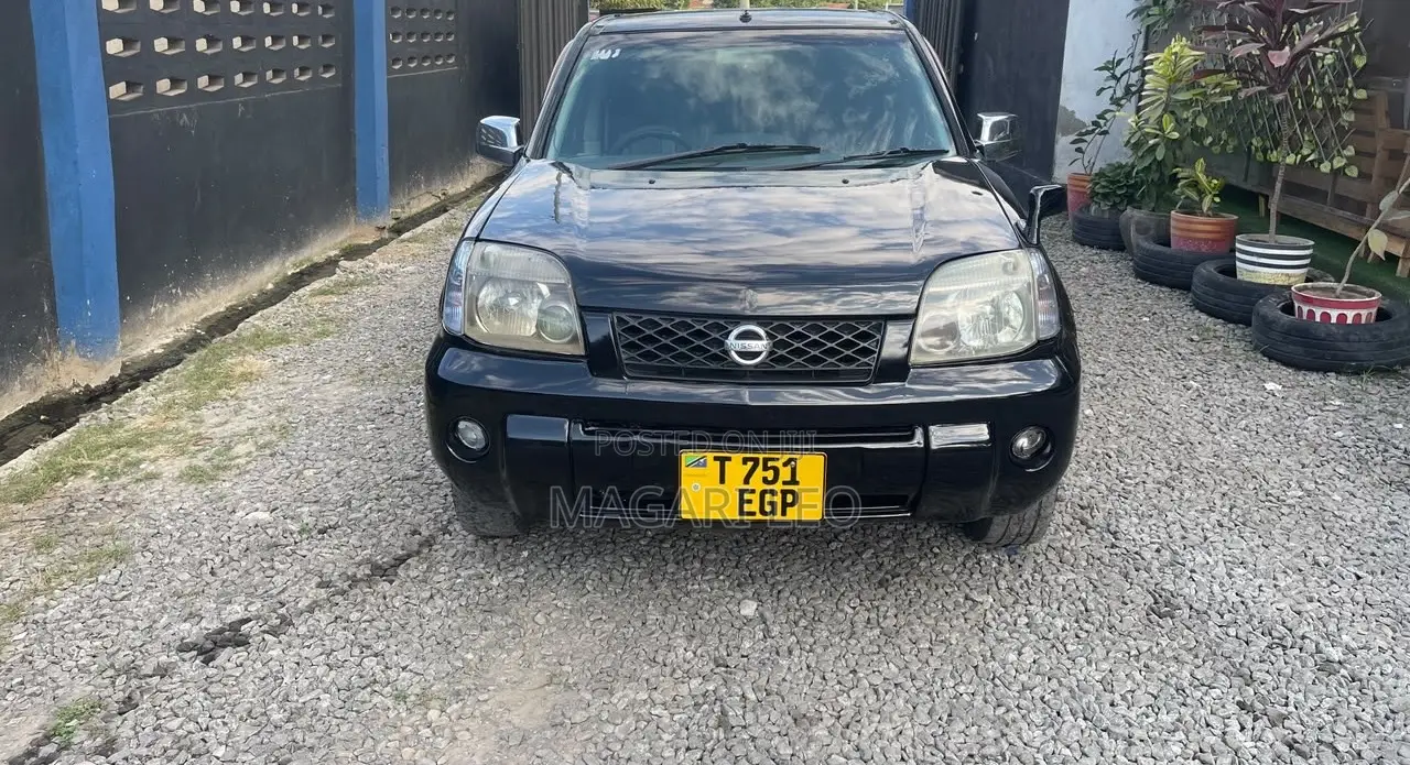 Nissan X-Trail 2.0 2005 Black