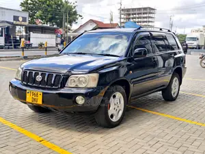Toyota Kluger 2004 Black