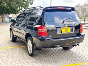 Toyota Kluger 2004 Black