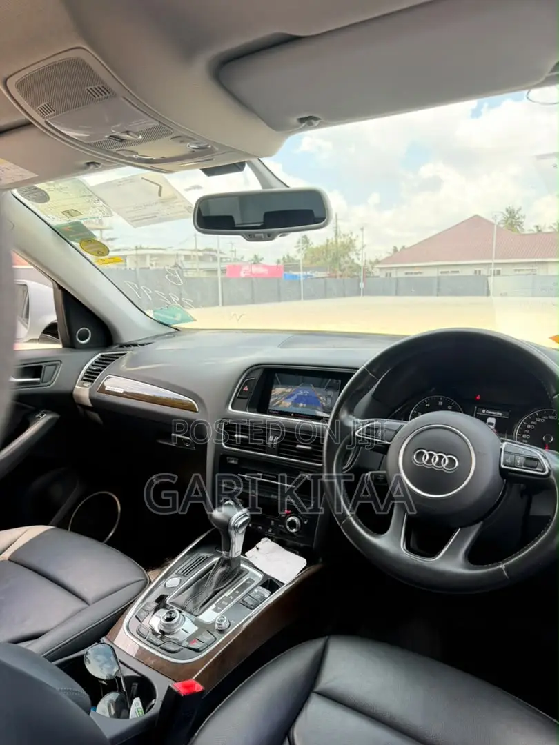 Audi Q5 2016 Black