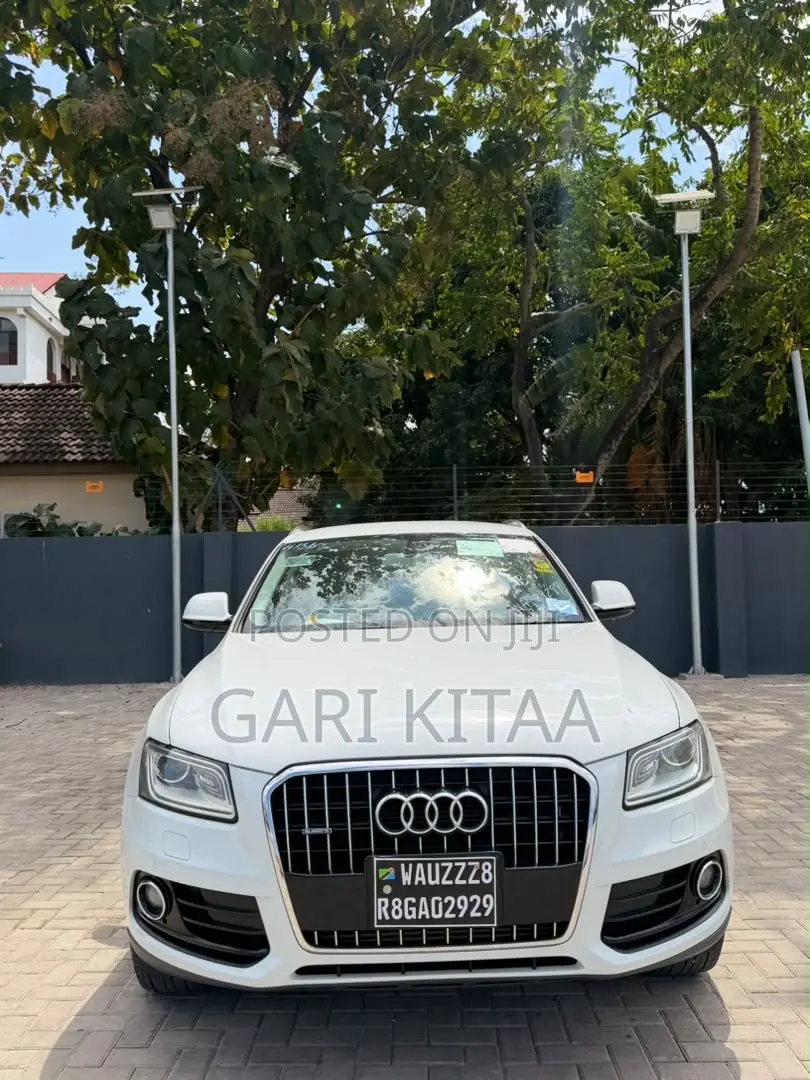 Audi Q5 2016 Black